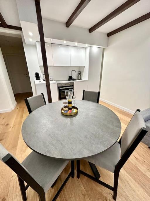 Casa Digione - Vicino Metro Apartment *